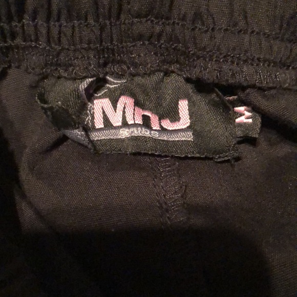 MnJ Black Scrub Bottoms - Picture 5 of 5